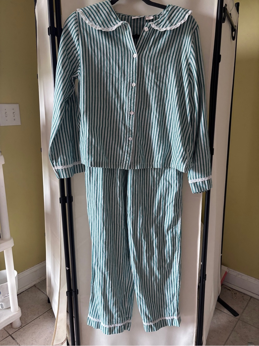 Women's Green & White Striped Cotton Pajama Set with Lace Trim